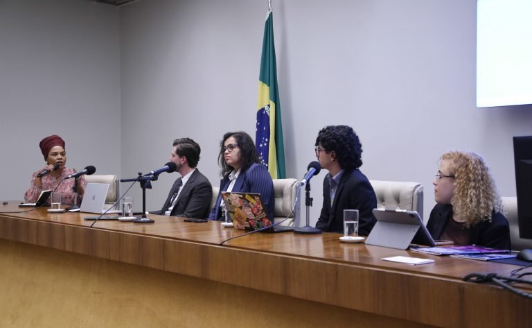 Participantes de seminário pedem requisitos ambientais para instalação de centros de processamento de dados – Notícias